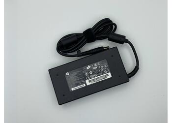 Блок живлення для ноутбука HP 120W 19.5V 6.15A 7.4x5.0mm 677762-001 OEM